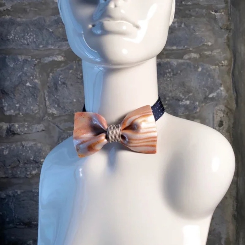 Guillotine Sculpted Bow Tie: Dane